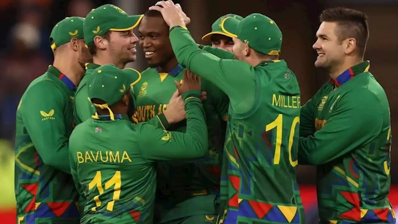 Proteas top group two, with a five wicket victory over India - SABC News - Breaking news, special reports, world, business, sport coverage of all South African current events. Africa's news leader.