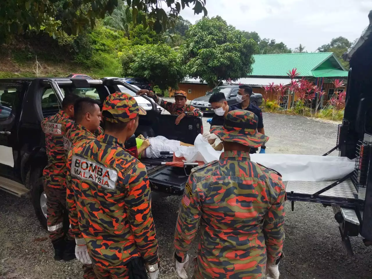 Meninggal dunia ketika daki Gunung Pulai