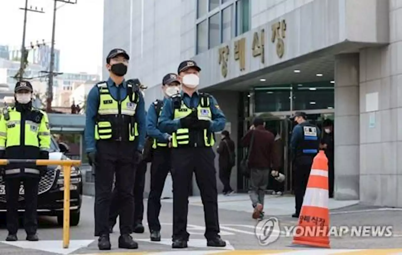 [이태원 참사] 아들·딸 확인하고 무너진 부모…빈소마다 통곡(종합) | 연합뉴스