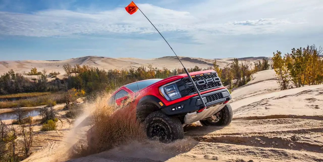 The 2023 Ford F-150 Raptor R Is a 700-HP Apex Predator