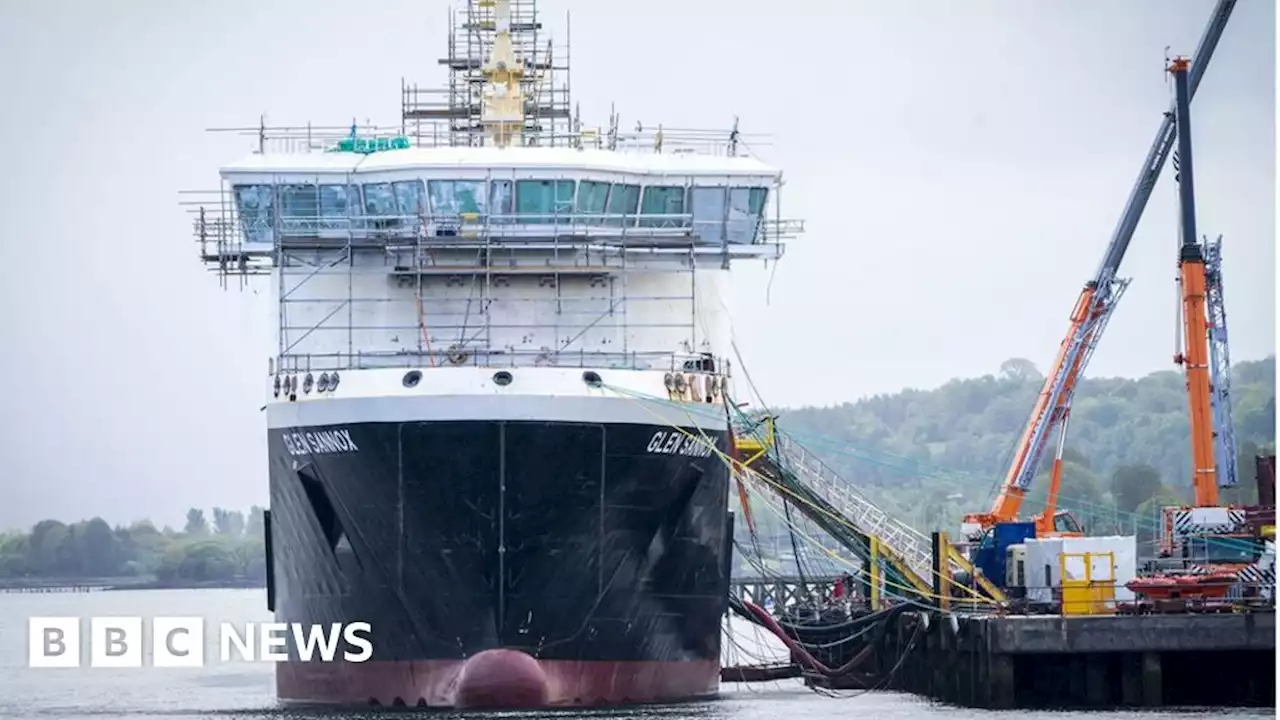 Ferguson Marine: MSPs investigating ferries fiasco visit shipyard