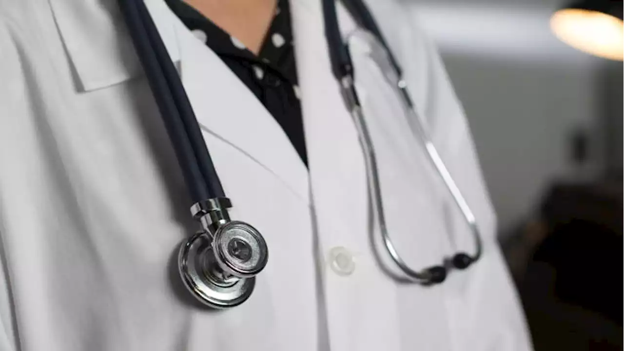 B.C. government signs agreement to update family doctor pay model