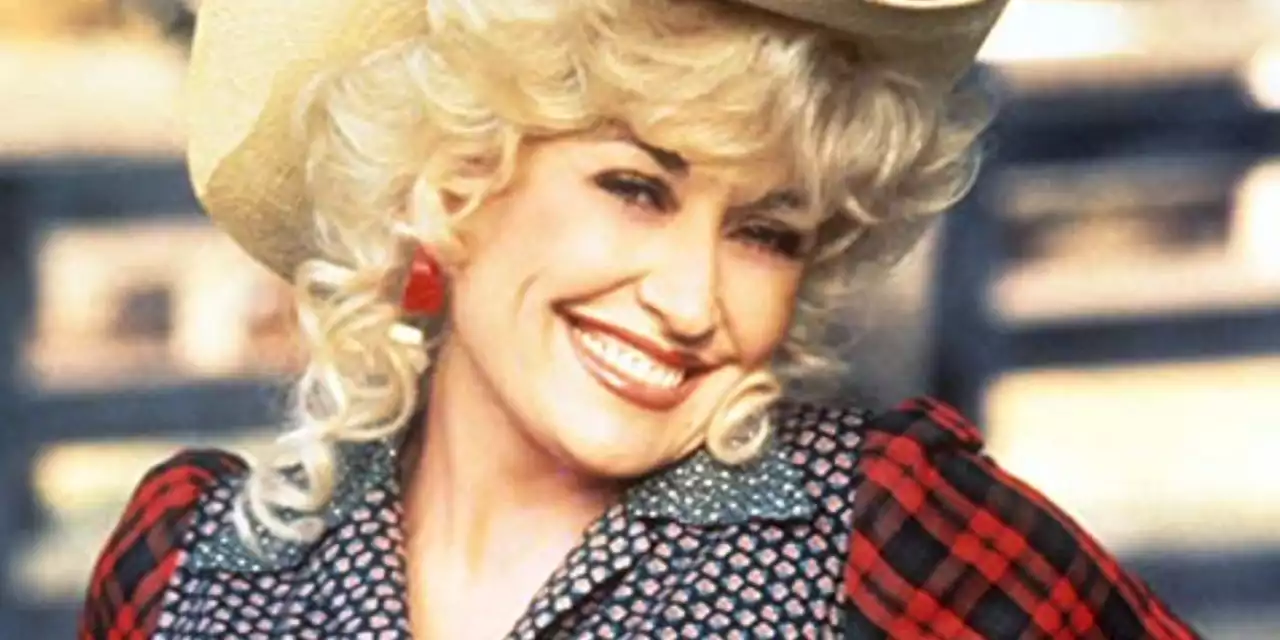 'Dolly Parton's Mountain Magic Christmas' Sets Premiere Date on NBC