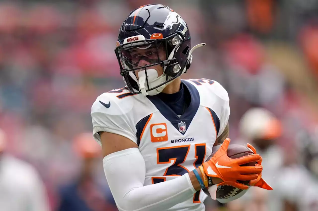 Broncos’ play under review: Justin Simmons’ goal-line interception changed momentum of win over Jaguars