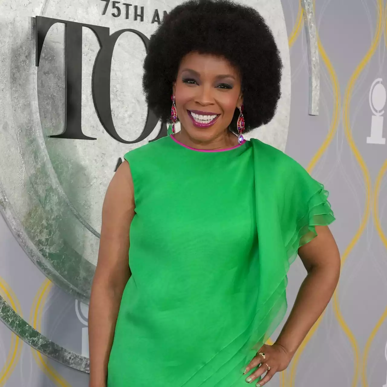 Amber Ruffin Reveals If She Would Replace Trevor Noah on The Daily Show - E! Online