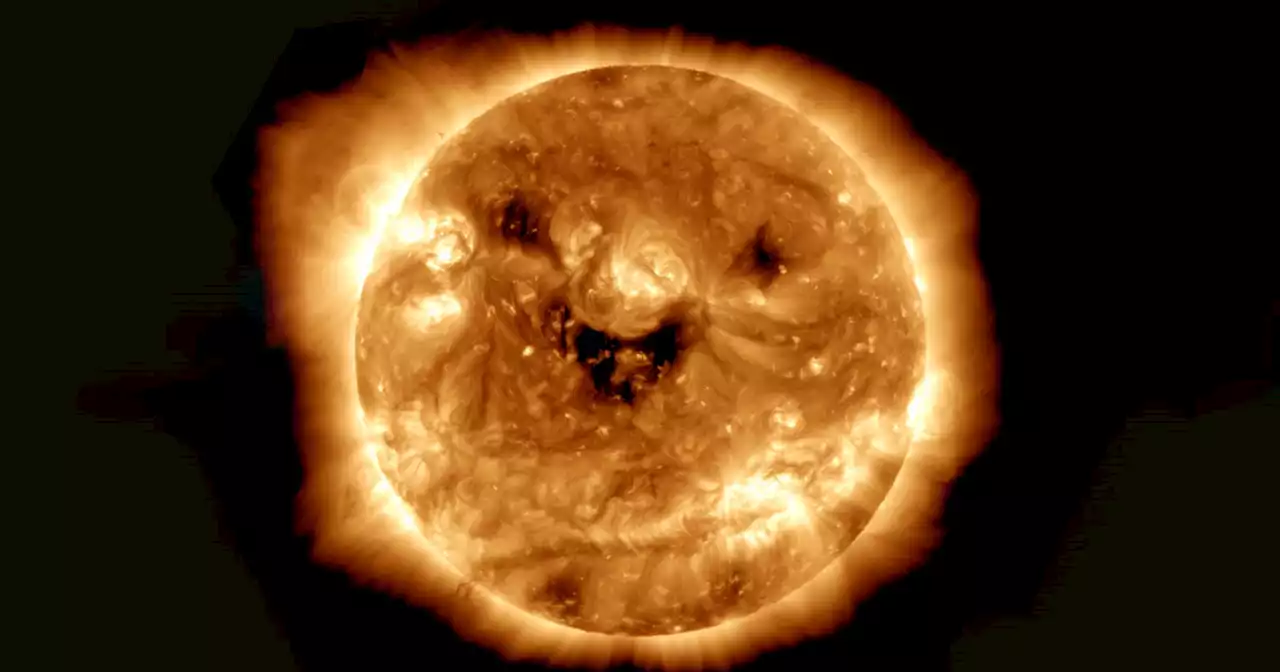 NASA Captures the Sun at Perfect Moment So That It Has Goofy Grin