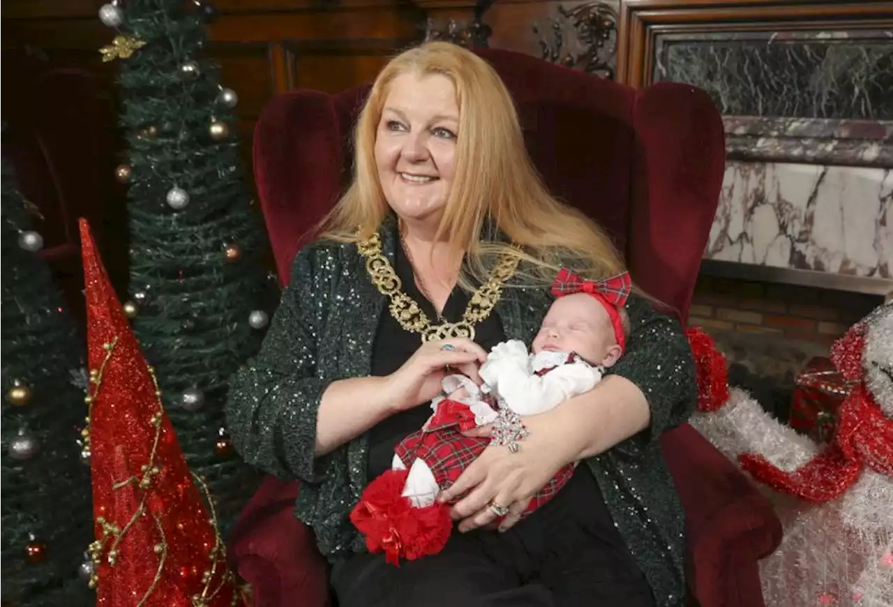 Parents of Glasgow newborns can register for Baby's First Christmas event