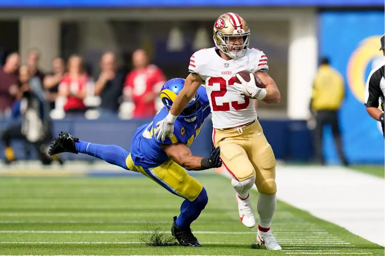 Live updates: McCaffrey TD pass helps 49ers tie it up with Rams