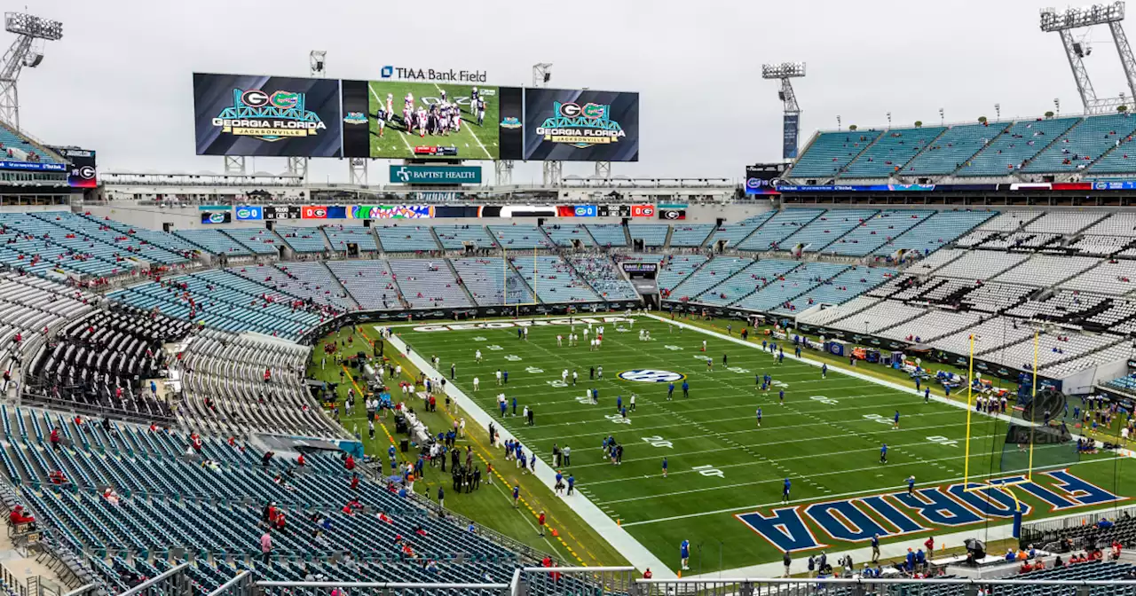 Officials condemn 'cowardly' and 'despicable' antisemitic messages displayed at University of Florida-Georgia football game supporting Ye