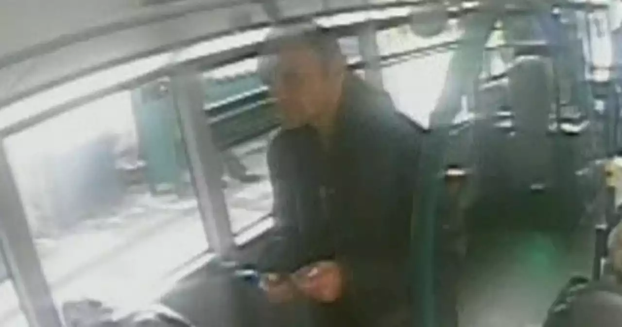 Police appeal after phone theft on Nottingham bus