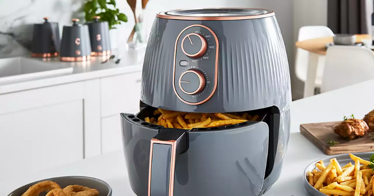 Popular Home Bargains air fryer being sold for half the price