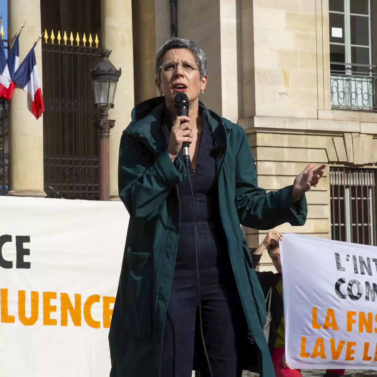 Yannick Jadot chahuté à Sainte-Soline : le faux soutien de Sandrine Rousseau