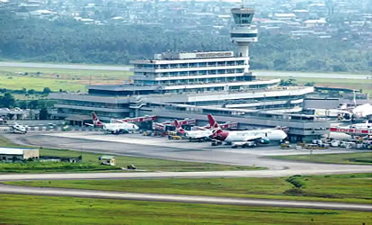 Nigerian Aviation Workers Threaten To Picket Lagos Airport Over Sacking Of Colleagues | Sahara Reporters