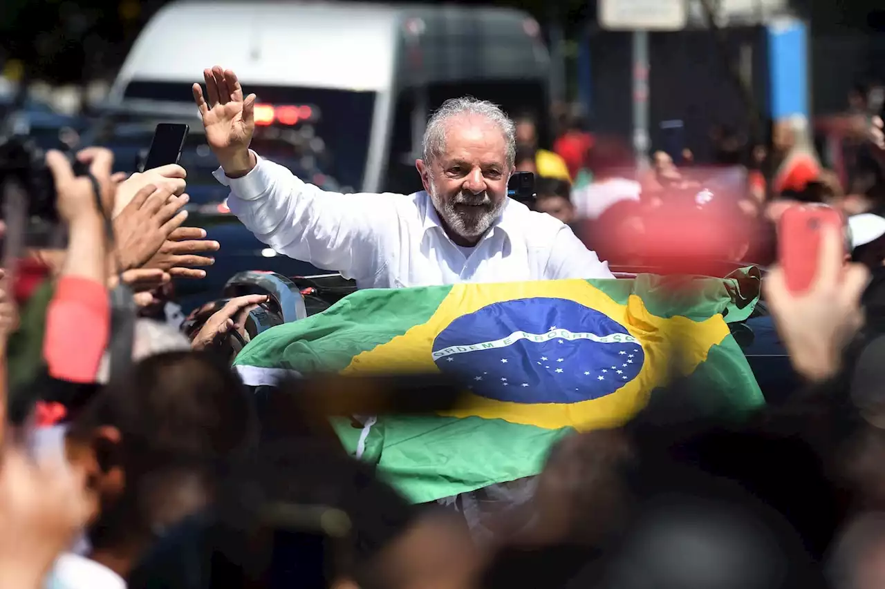 Brazil election live updates: Lula defeats Bolsonaro, wins third term as president