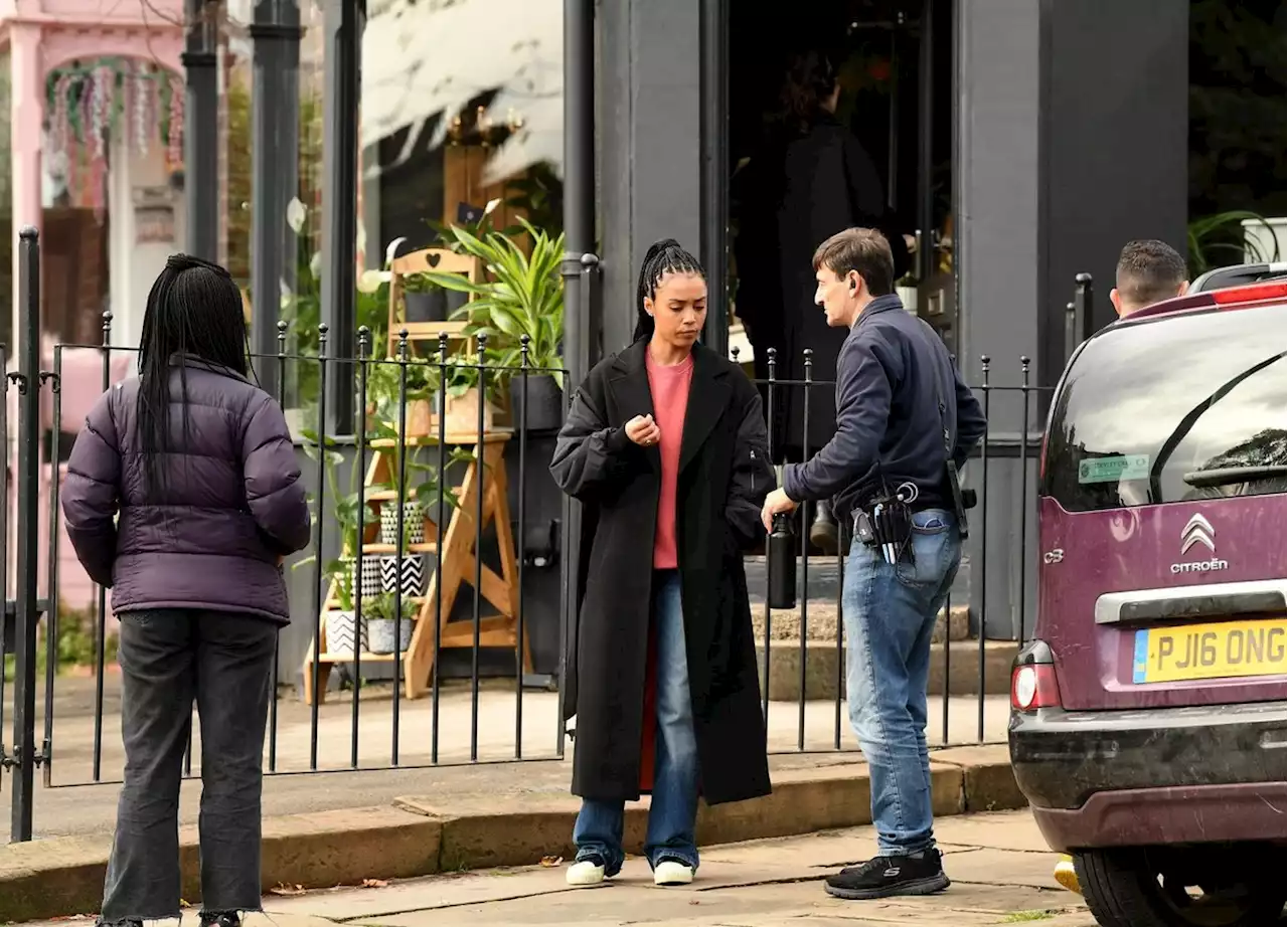 Platform 7: All the best photos of cast filming new ITV thriller in Leeds suburb of Chapel Allerton