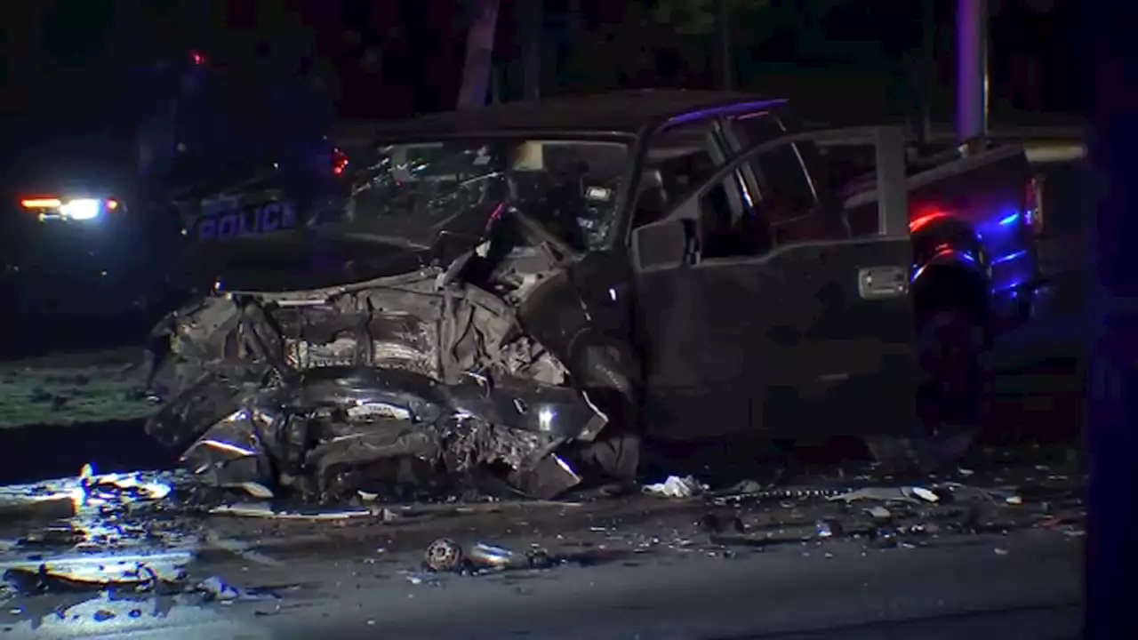 Truck driver going wrong way slams head-on into SUV on Allen Parkway