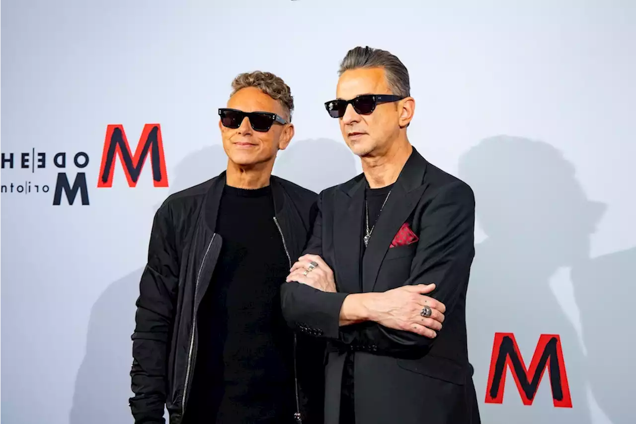 Was für ein Theater! Depeche Mode kündigen in Berlin neues Album und Welttournee an