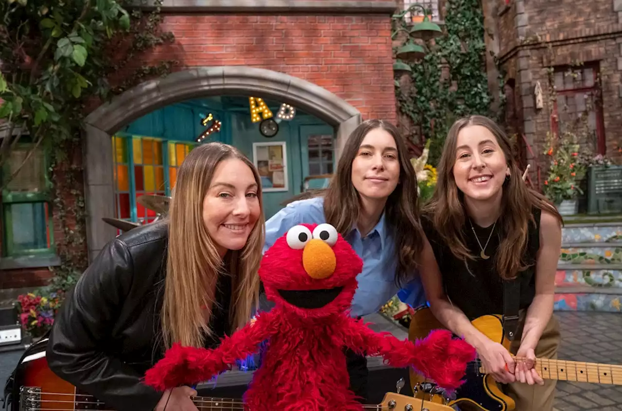 Haim, Mickey Guyton & More Teased in ‘Sesame Street’ Season 53 Trailer: Watch