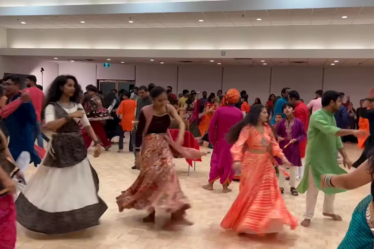 Watch: Dancers celebrate Navratri at Metrotown