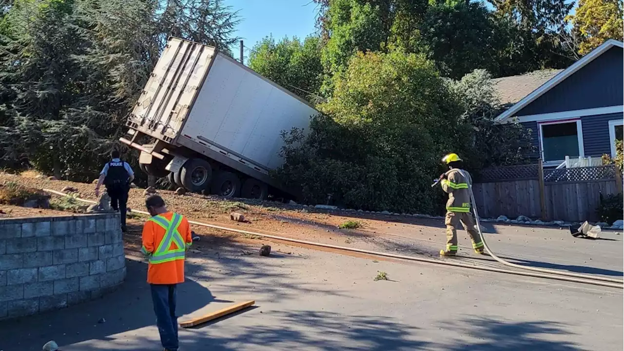 'It came in straight through the master bedroom': Transport truck slams into home in Nanoose Bay, B.C.