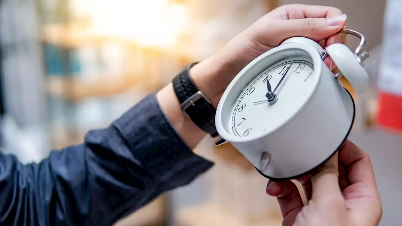 When does daylight saving time end in 2022 and why do we still have it?