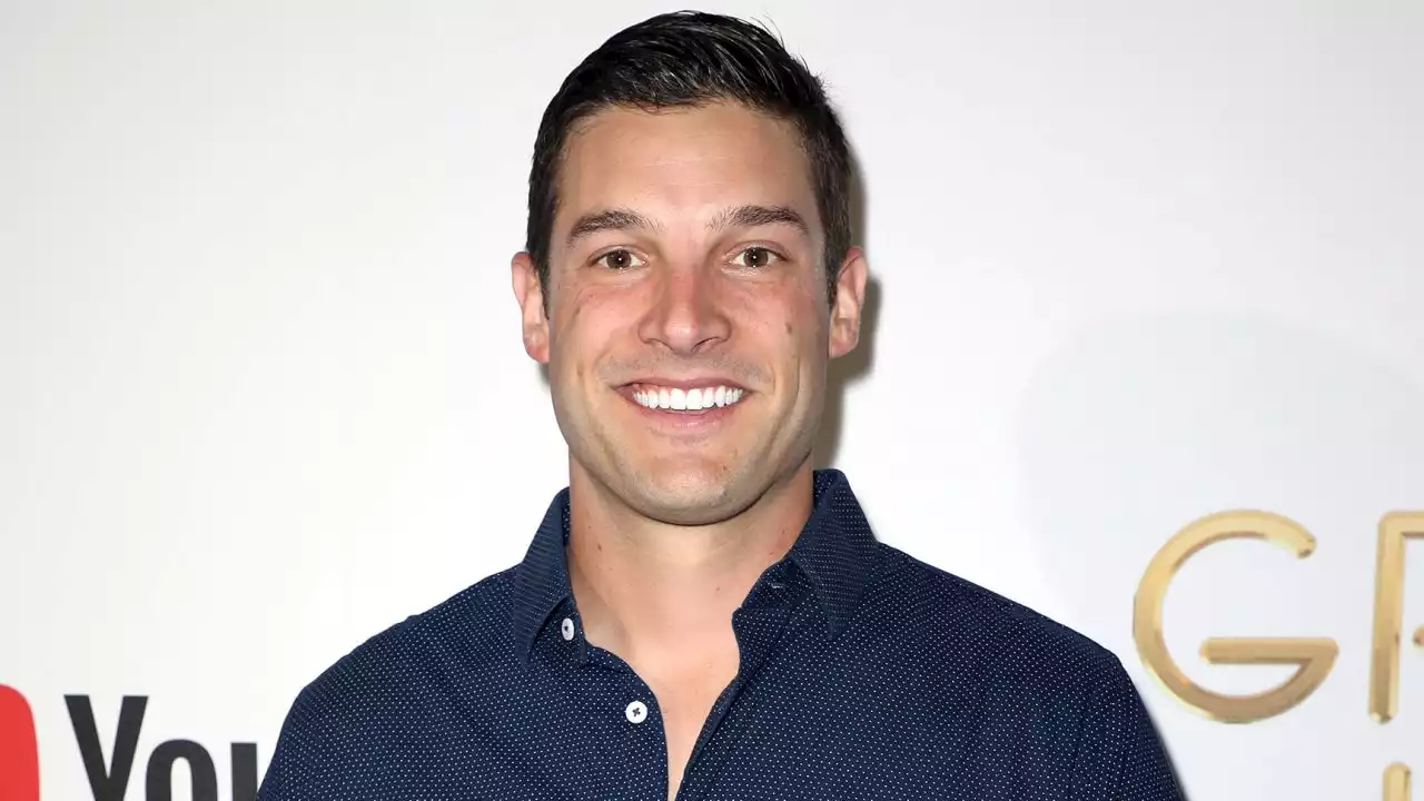 'Bachelorette' Alum Garrett Yrigoyen Is Engaged to Alex Farrar: PIC