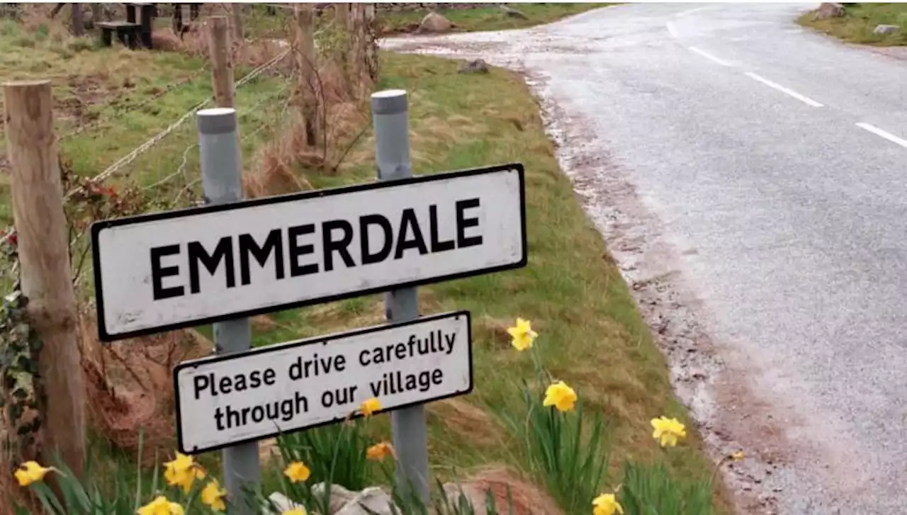 Emmerdale star sensationally quits soap to focus on brand new career