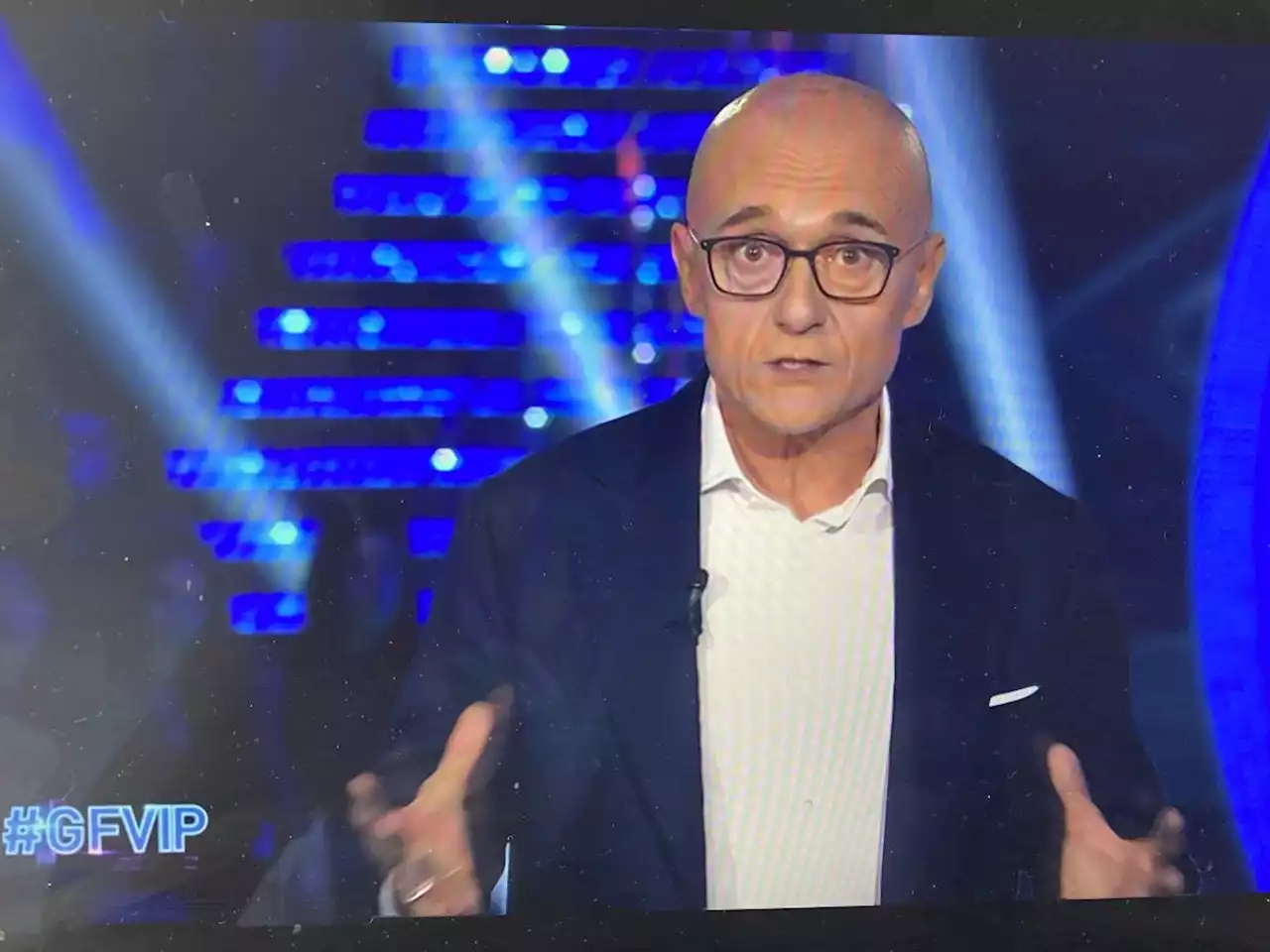 'Orrenda pagina di televisione': la strigliata di Signorini al Gf Vip