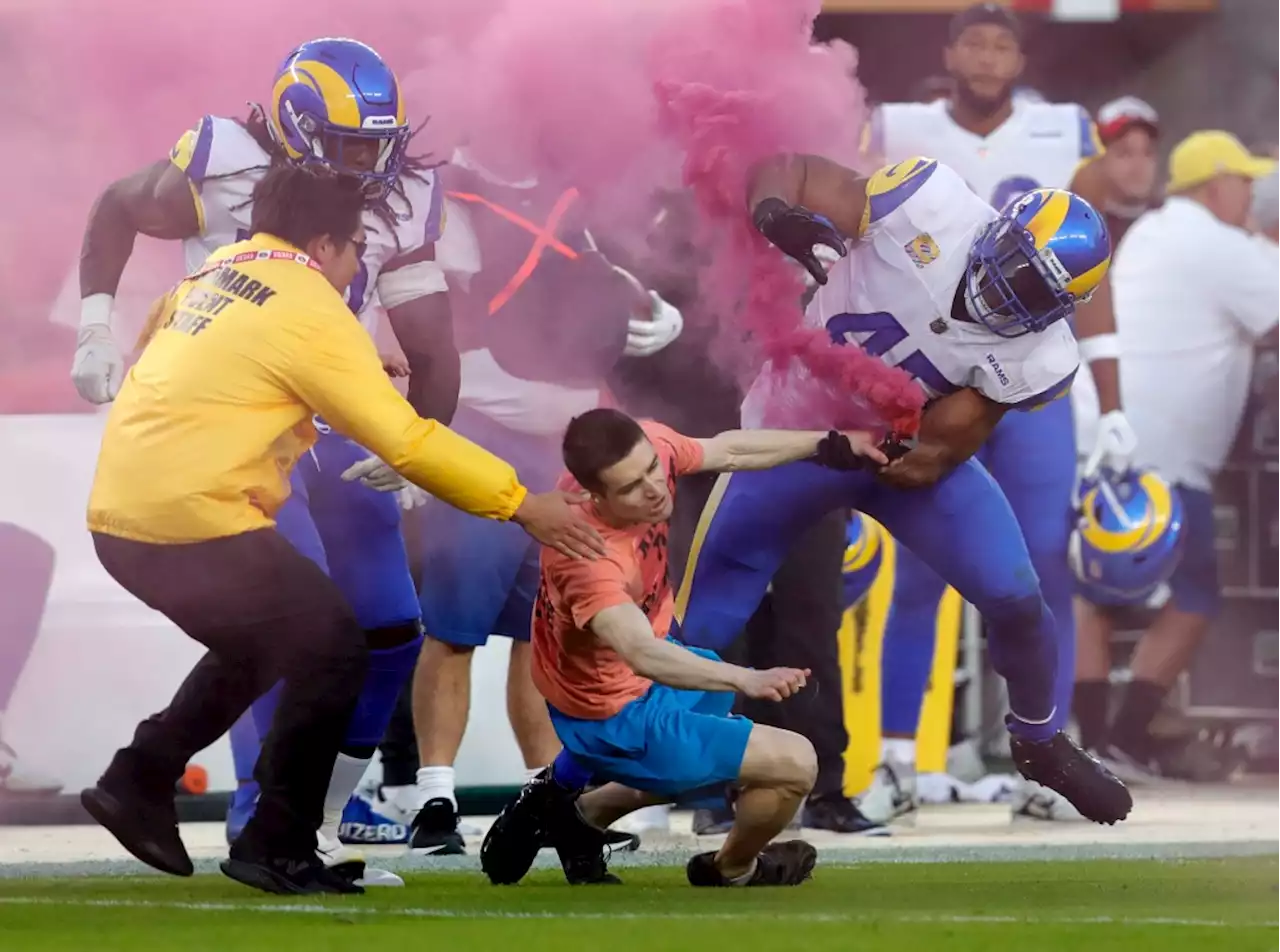 Rams’ Bobby Wagner levels animal rights protester at Levi’s Stadium