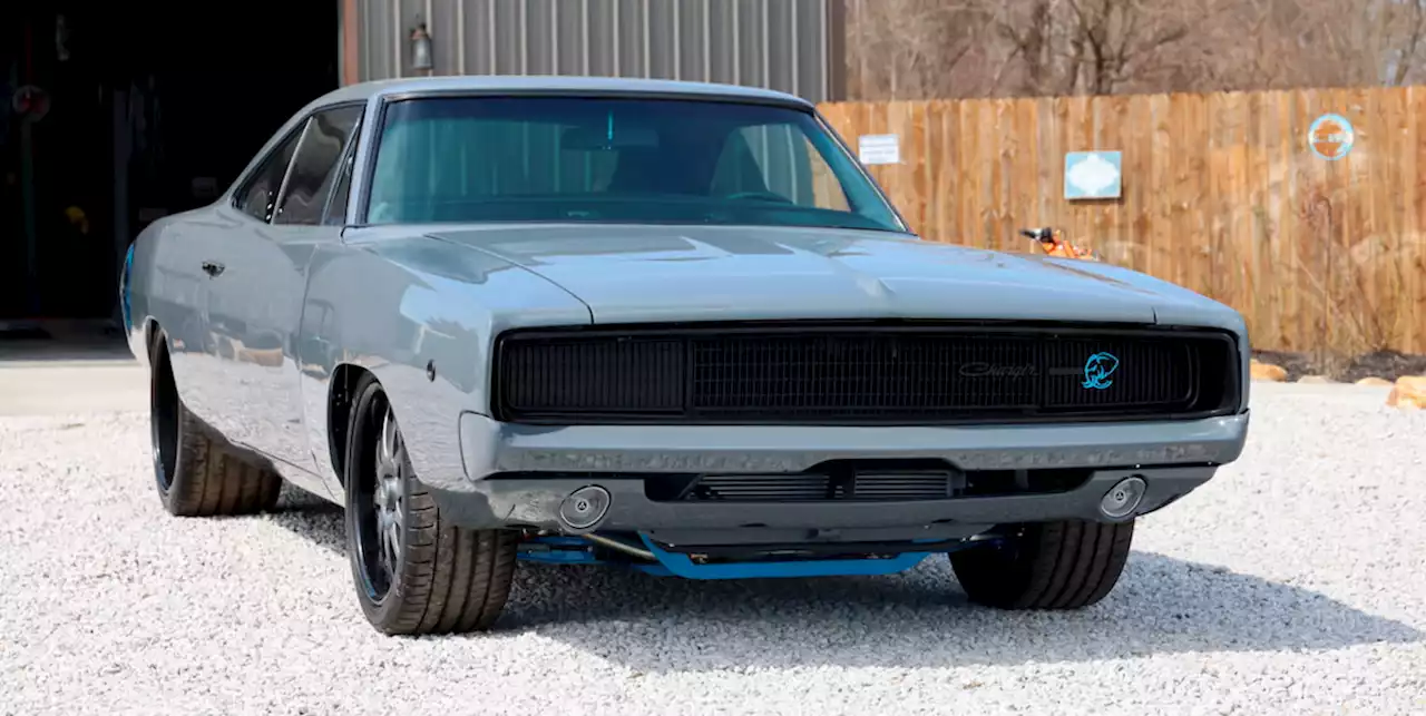 Here's Your Chance to Own a 1968 Charger With 1000 HP and a Six-Speed