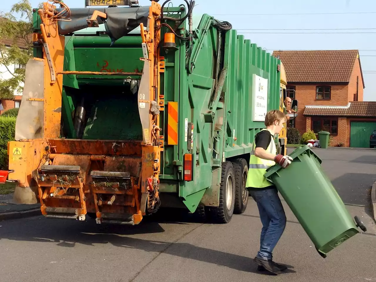 'No current plans' to charge for green bin collections, say council after lively debate