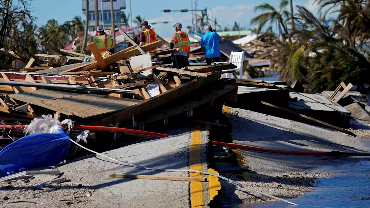 Florida sheriff warns looters; 3 win Nobel Prize in physics; Trump files lawsuit against CNN | Hot off the Wire podcast