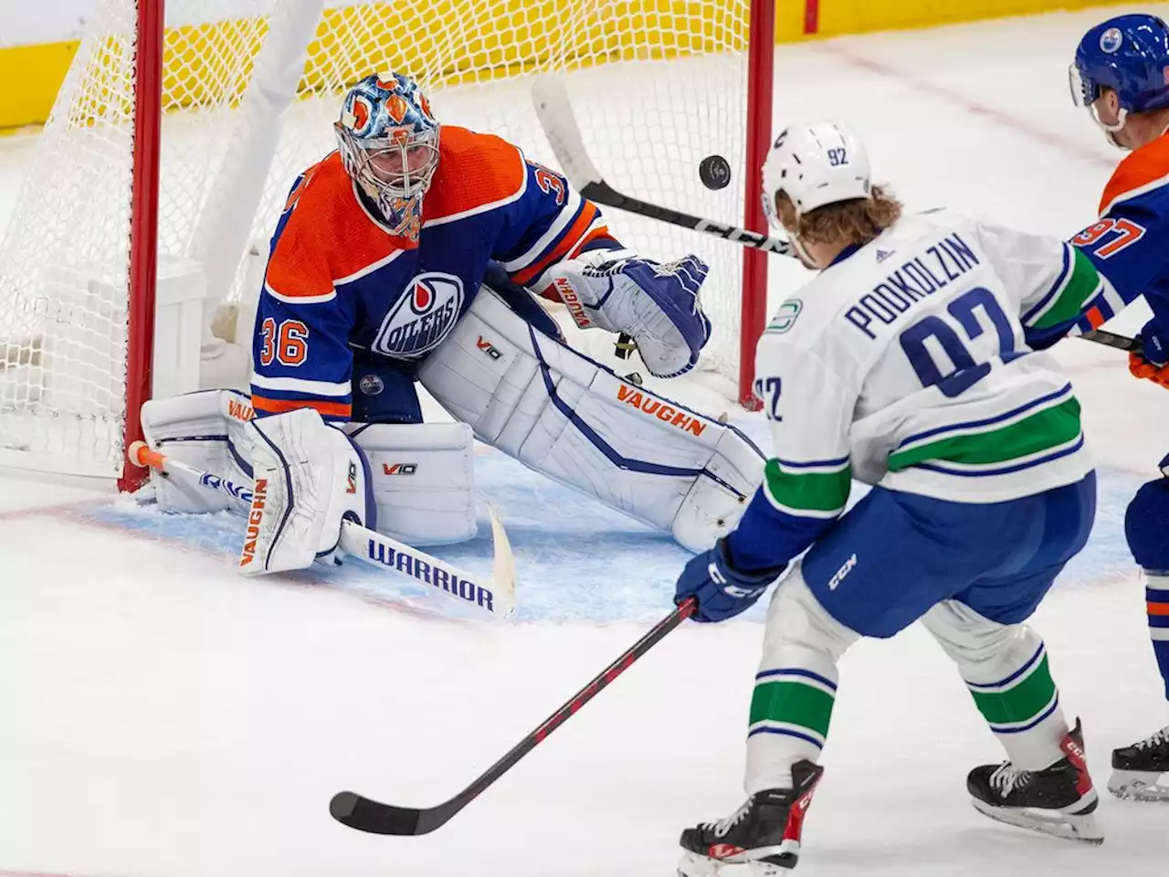 Canucks vs Oilers recap: Not a successful search for 'extraordinary' in Oil Country