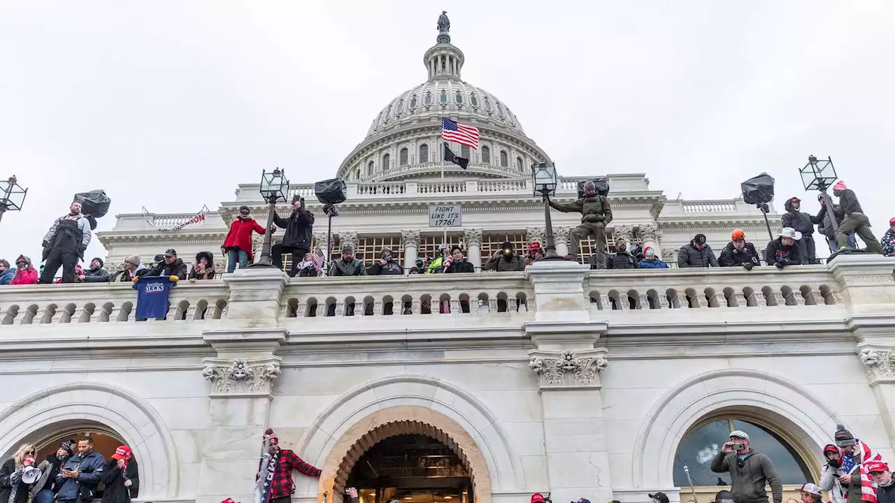 Prosecutors: Oath Keepers leader, rioters planned to violently block transfer of power on Jan. 6