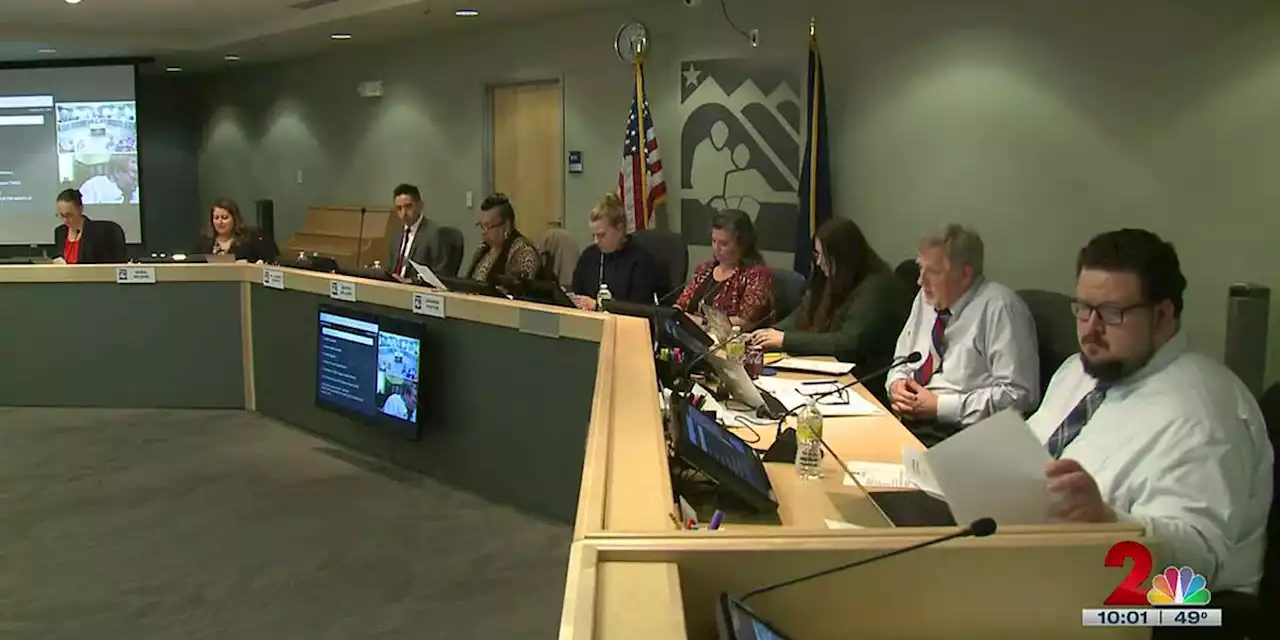 Packed Anchorage School Board meeting unveils revisions to fiscal year budget