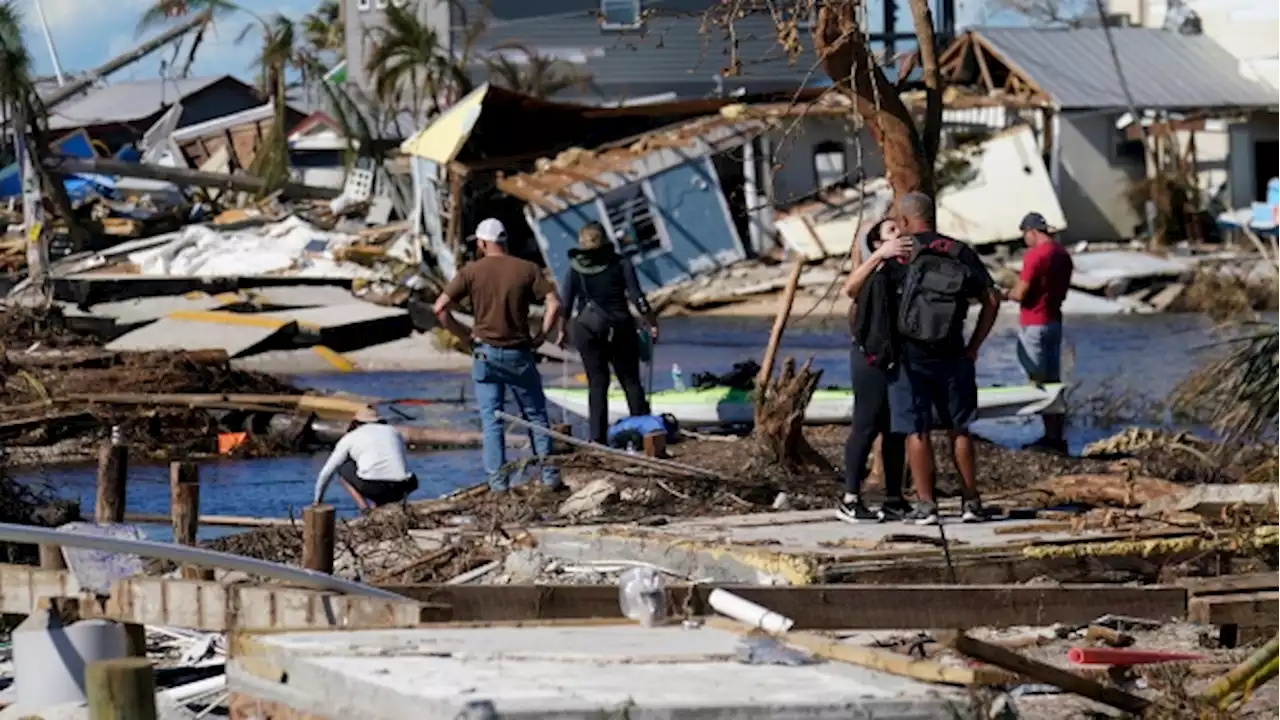 Biden surveys hurricane-ravaged Fort Myers by helicopter