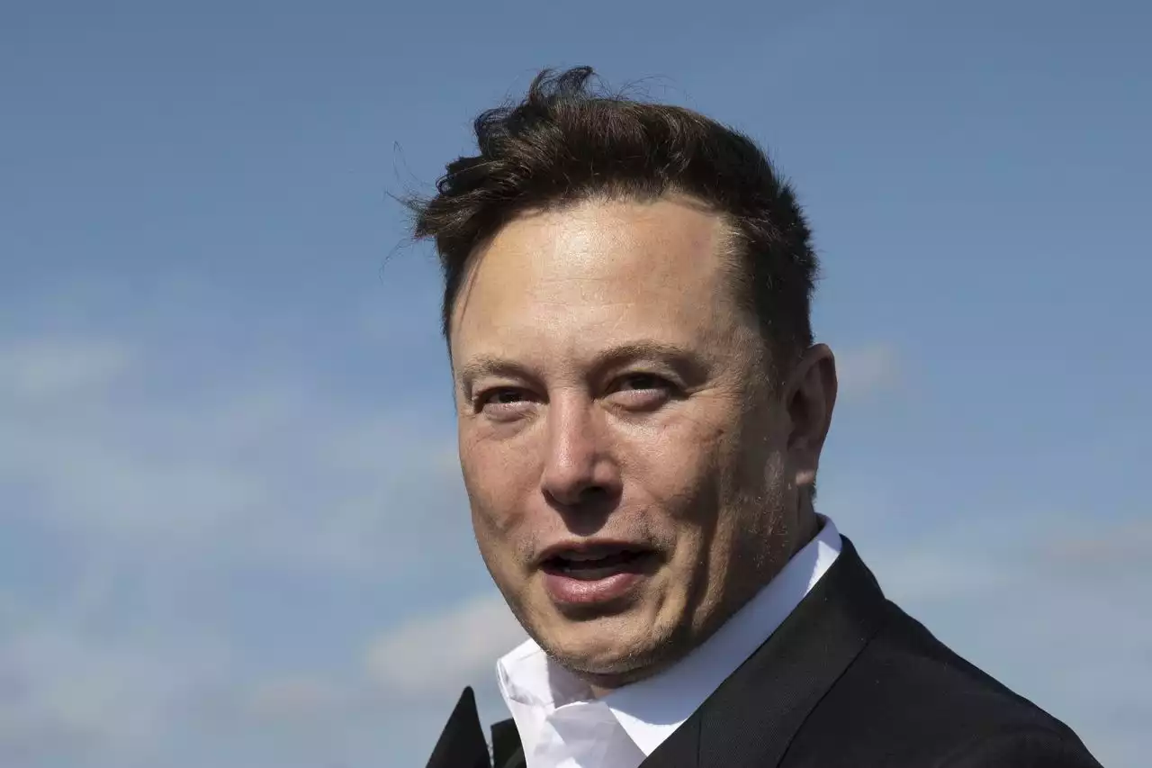 TWITTER V MUSK: Elon Musk revives $44bn Twitter buyout bid in move to avoid legal battle