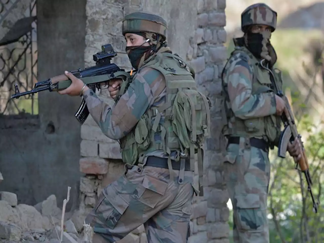 بھارتی فوج کی ریاستی دہشت گردی میں مزید 5 کشمیری نوجوان شہید - ایکسپریس اردو
