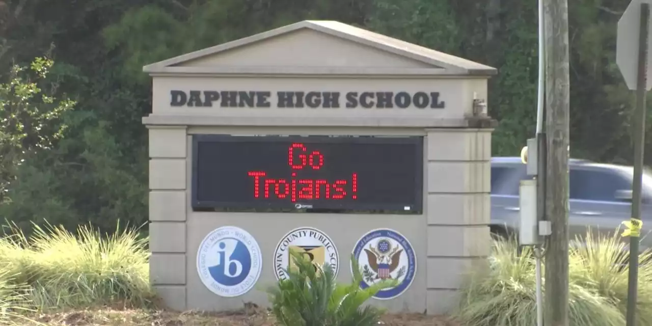 Law enforcement concerned about vaping in Daphne schools