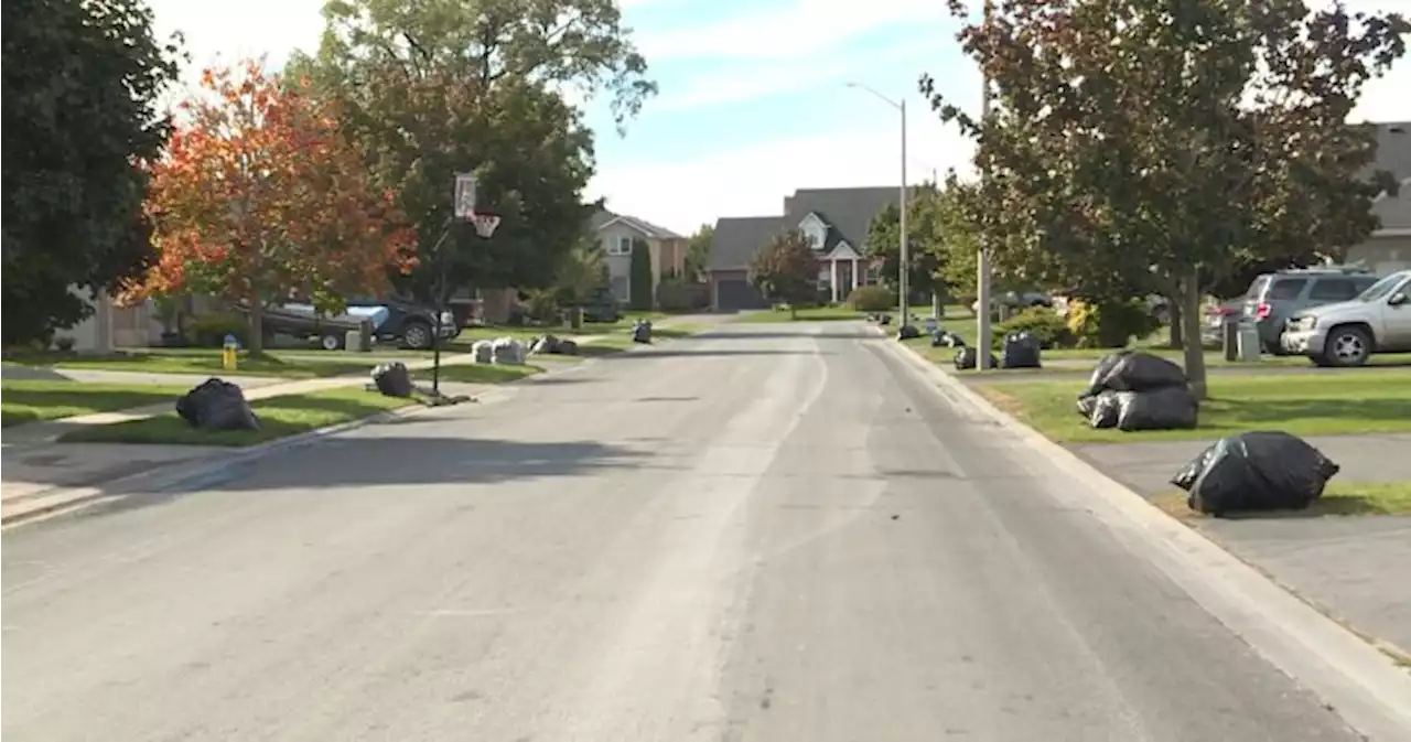 Belleville, Ont. residents clean up neighbourhood after styrofoam fire - Kingston | Globalnews.ca