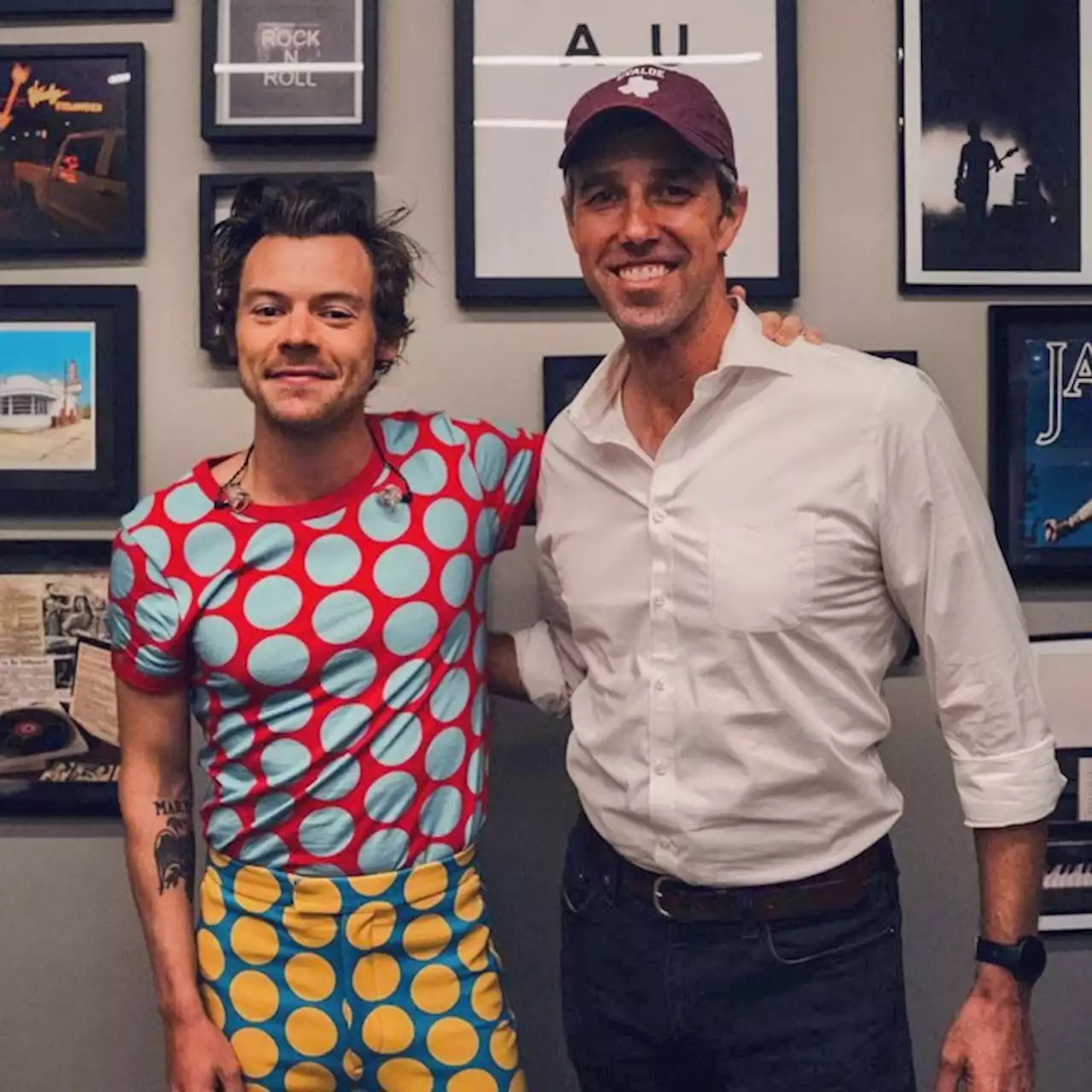 'Thanks, Harry!': Beto O'Rourke poses backstage with Harry Styles in Austin