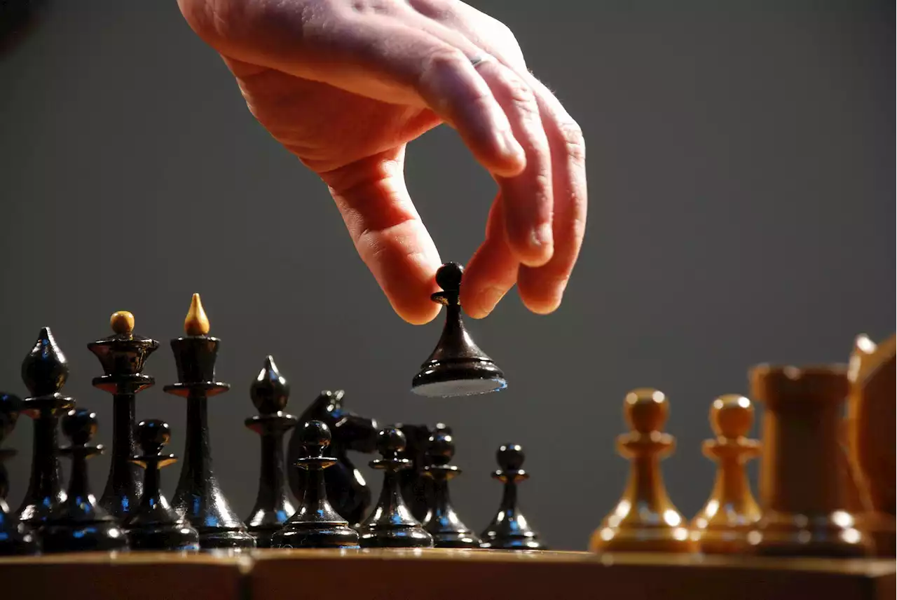 Chess Grandmaster Probably Cheated In More Than 100 Online Games, Investigation Finds