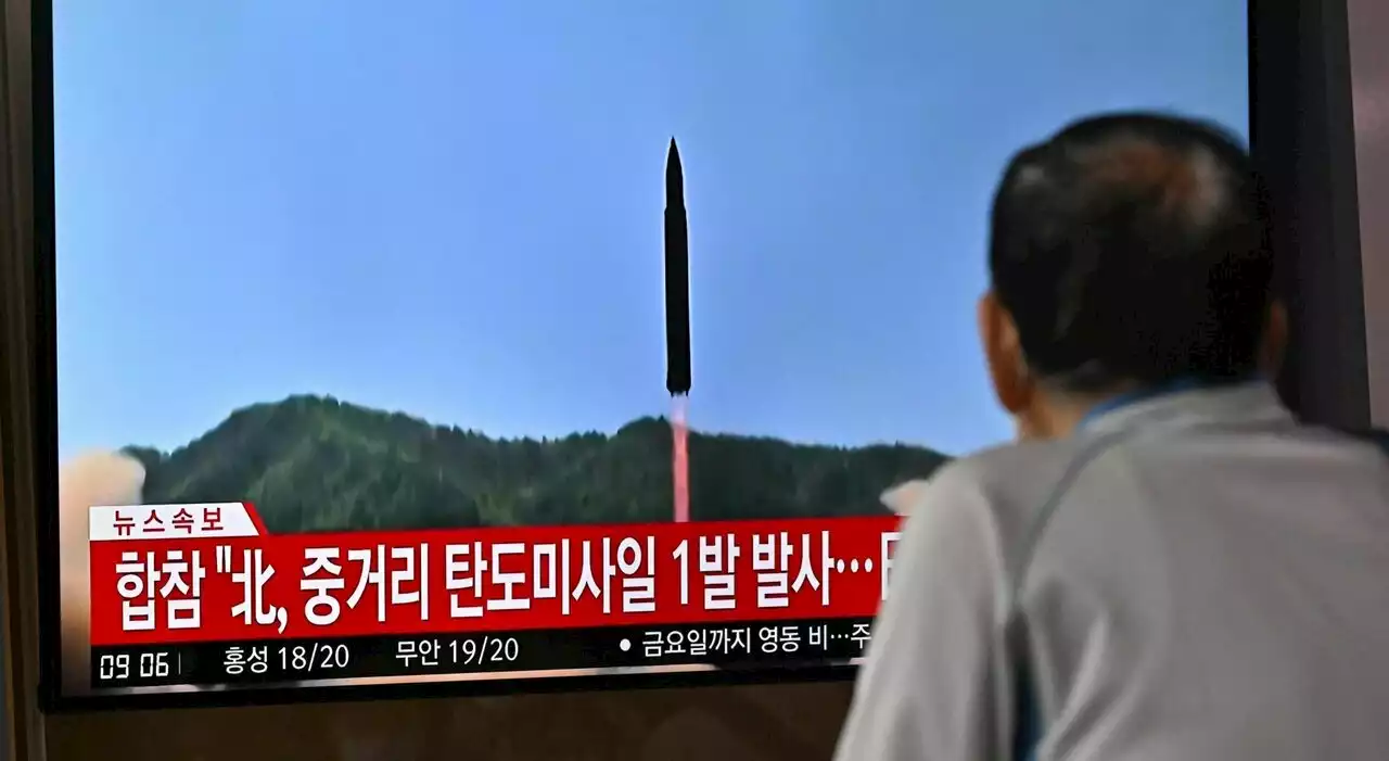 Corea Nord, Usa e Seul lanciano 4 missili nel Mar del Giappone: risposta a test di Kim