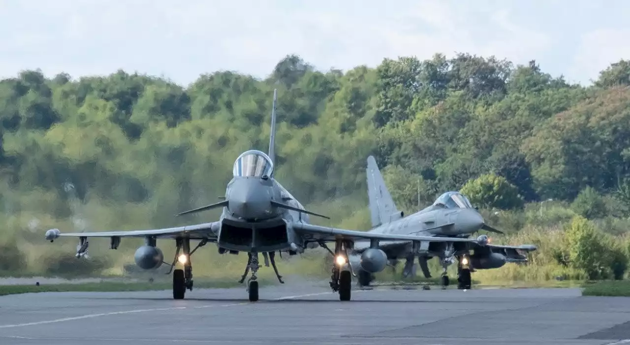 Eurofighter italiani intercettano 4 caccia russi che avevano violato lo spazio aereo della Nato (tra Svezia e Polonia)