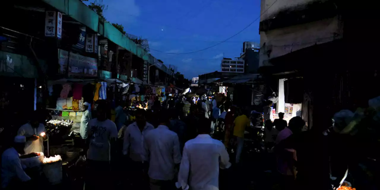 C'è stato un blackout in quasi tutto il Bangladesh - Il Post