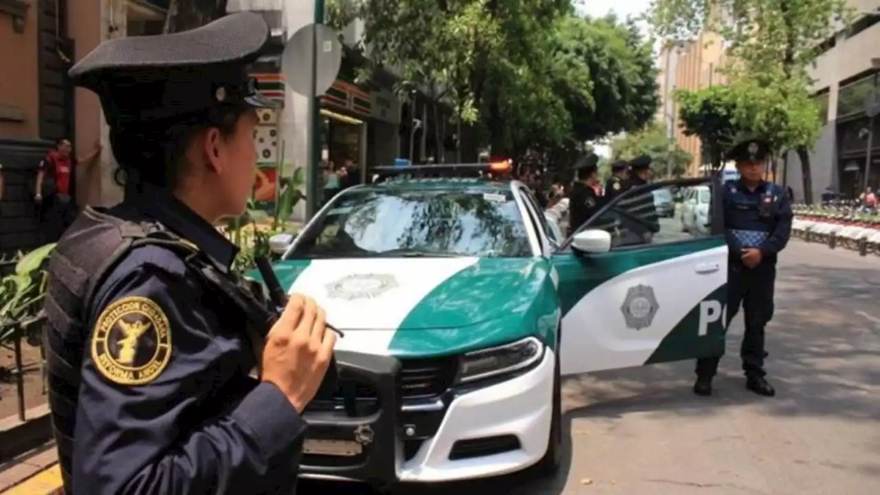 VIDEOS: Persona Grita por ayuda mientras es agredido por policías de la CDMX