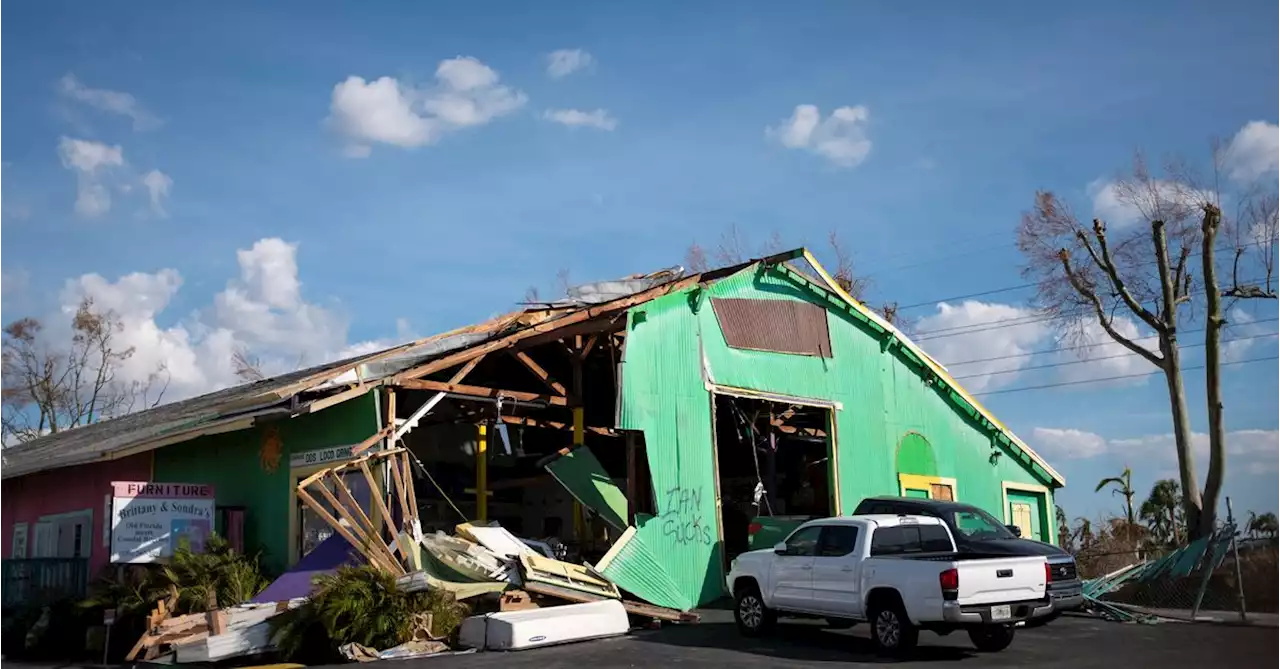 Factbox: About 361,003 homes still without power in Florida after Hurricane Ian