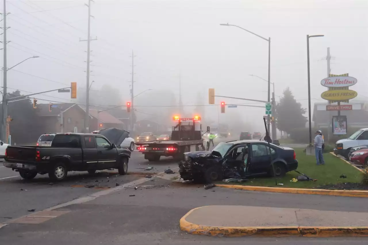 Collision slows traffic on Second Line West (6 photos)