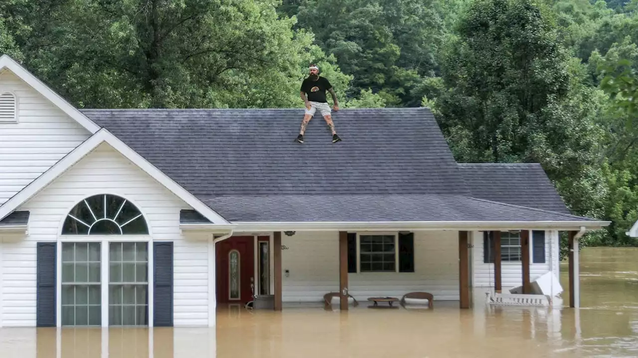 FEMA Requires Flood Victims To Pass Drug Test Before Qualifying For Rescue