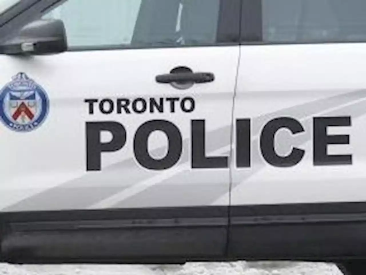 Toronto cop injured after being struck by vehicle in Scarborough